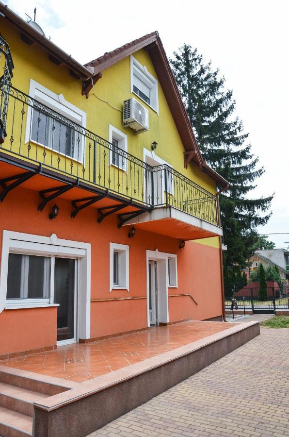 Gabor Aron Apartman Aparthotel Hajduszoboszlo Luaran gambar