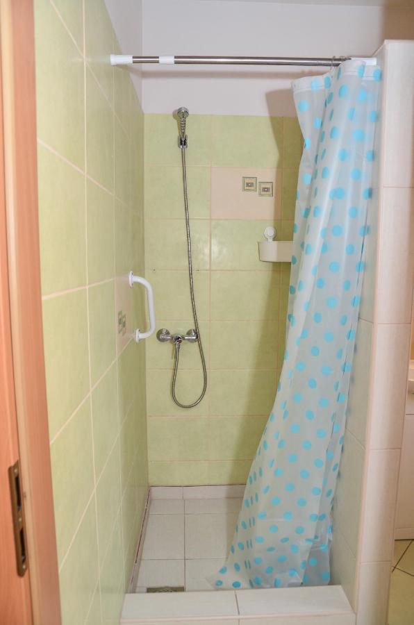 Gabor Aron Apartman Aparthotel Hajduszoboszlo Luaran gambar