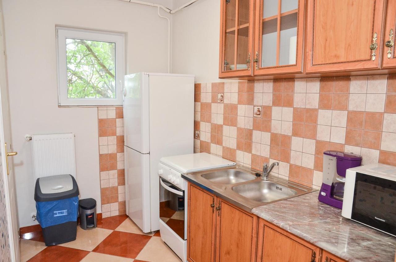 Gabor Aron Apartman Aparthotel Hajduszoboszlo Luaran gambar
